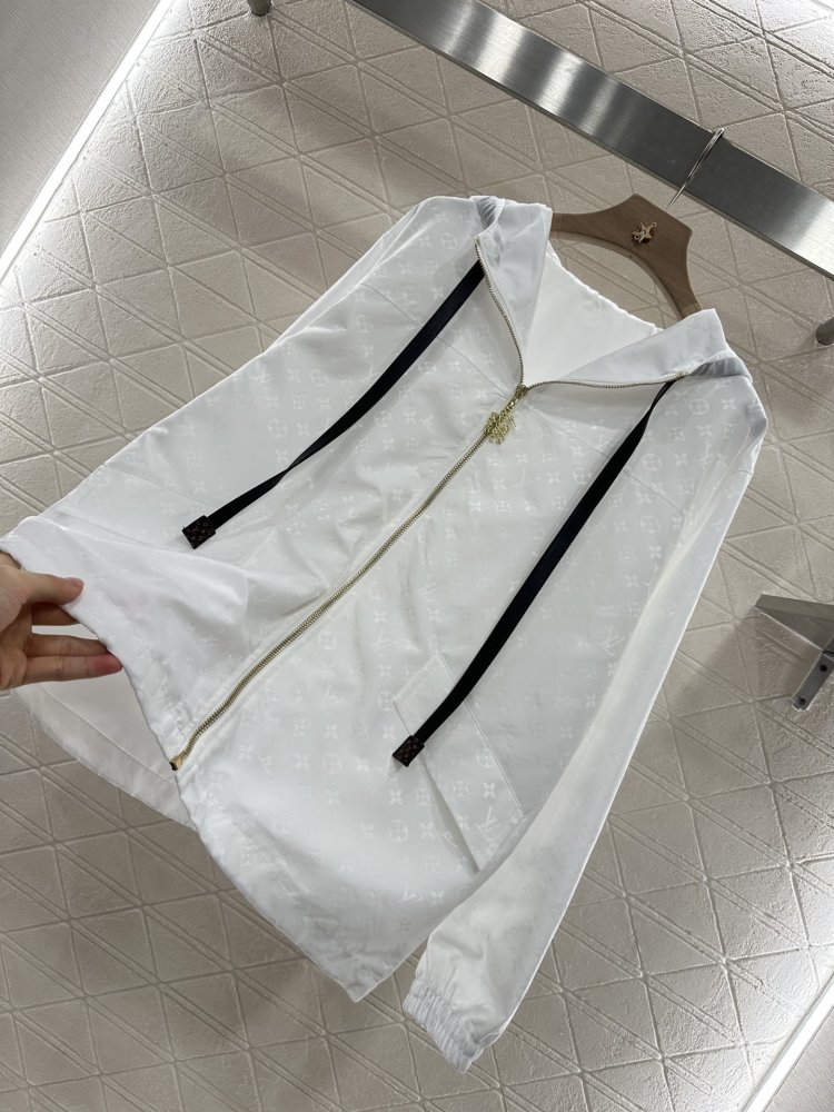 Jacket women's фото 6