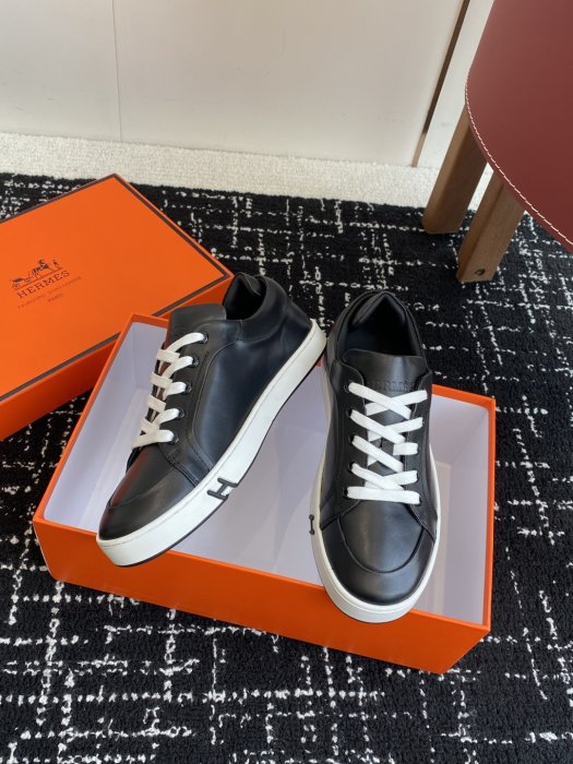 Кроссовки фото 5