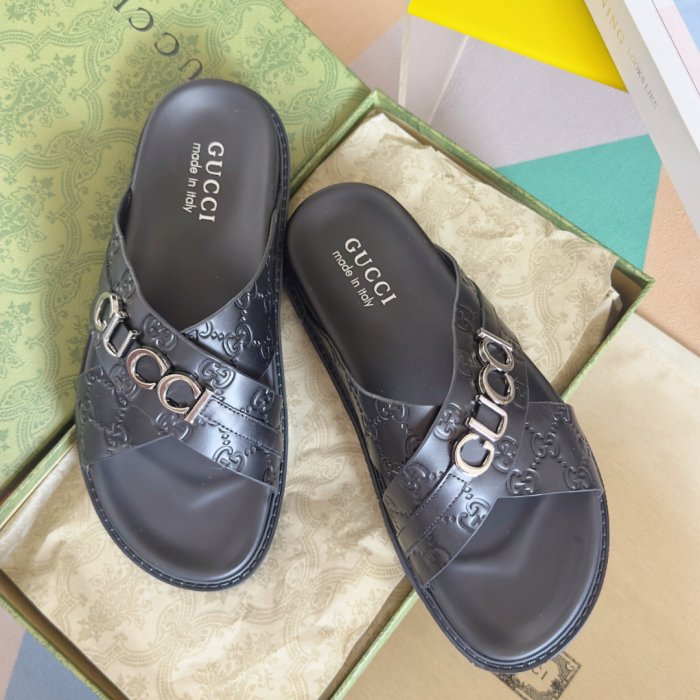 Шльопанці чоловічі