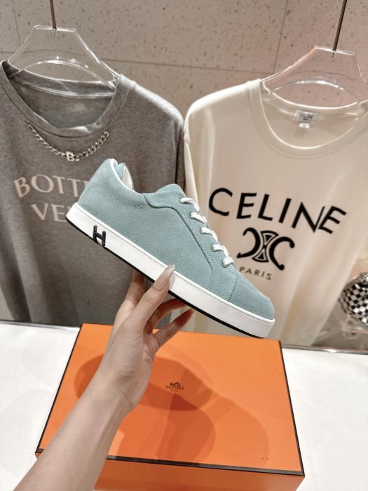 Кроссовки фото 5