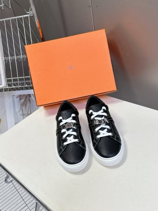 Кроссовки фото 5