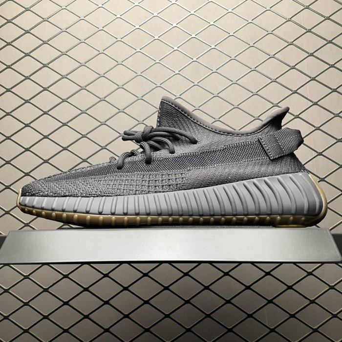 Кроссовки Yeezy Boost 350V2