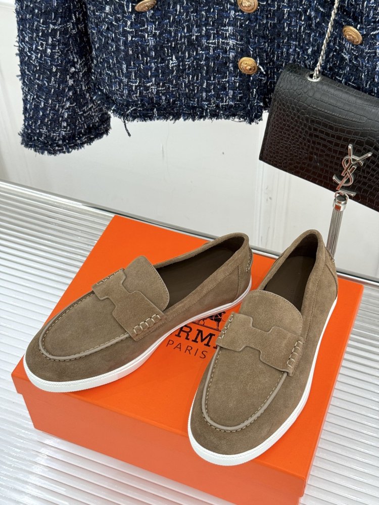 Лоферы женские фото 2