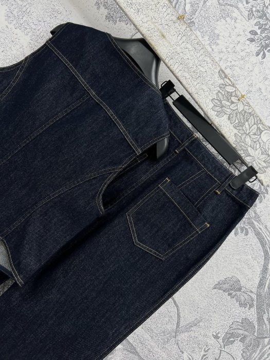 Костюм женский фото 8