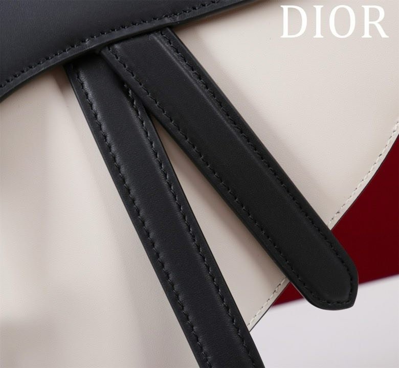Сумка кожаная Dior Saddle 25 см фото 2