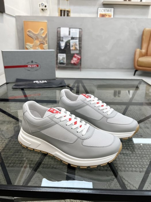 Кросівки чоловічі фото 2