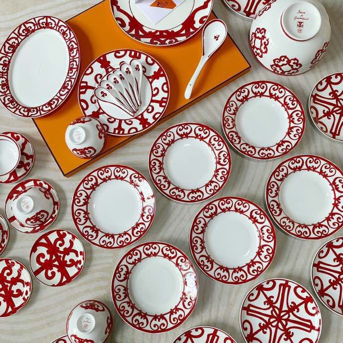 Set crockery of bone porcelain on 6 people (36 items) фото 2