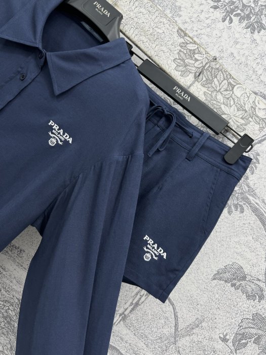 Костюм женский фото 6