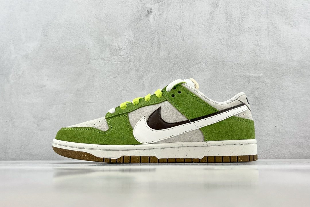 Sneakers Dunk Low SE DO9457-103