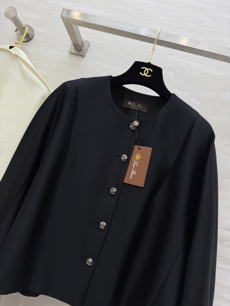 Jacket women's фото 6