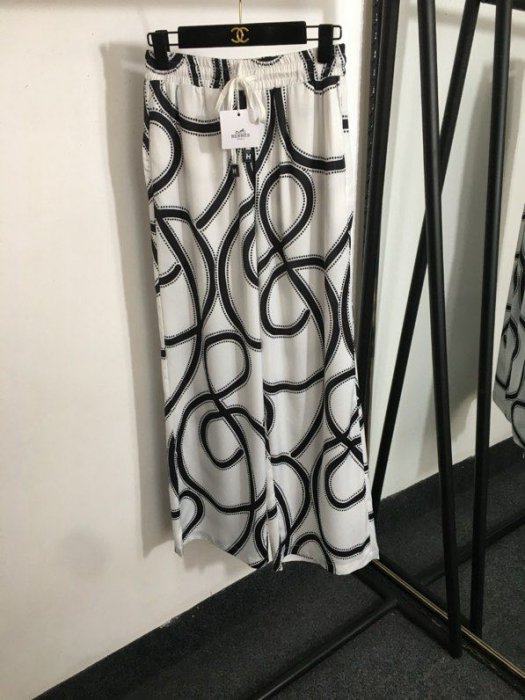 Штани жіночі