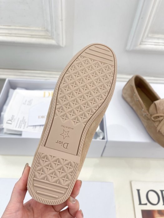 Лоферы женские фото 9