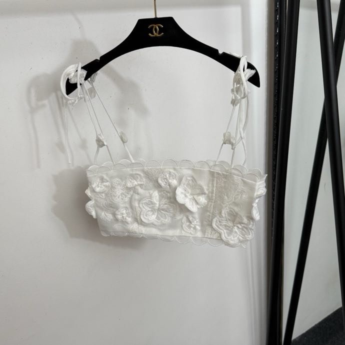 Костюм жіночий фото 3