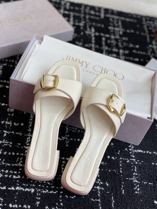 Босоножки фото 4