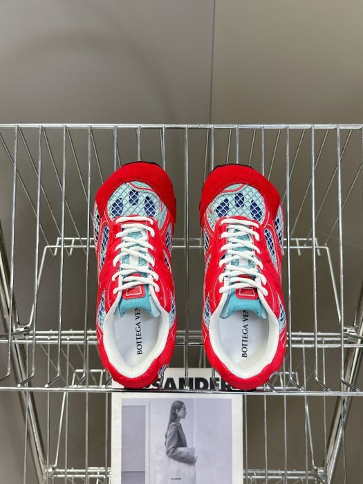 Кроссовки фото 6