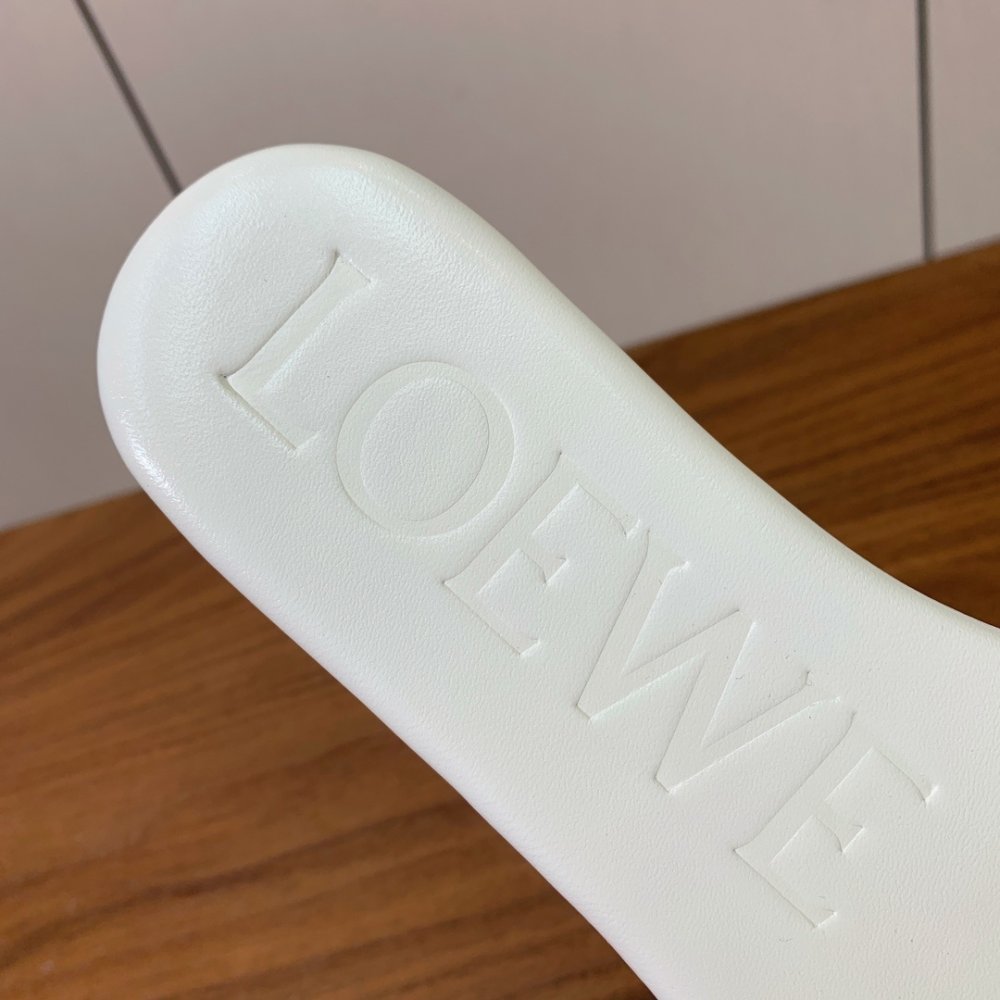 Шльопанці жіночі фото 7