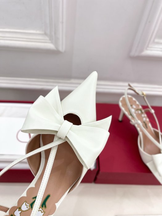 Босоножки фото 6