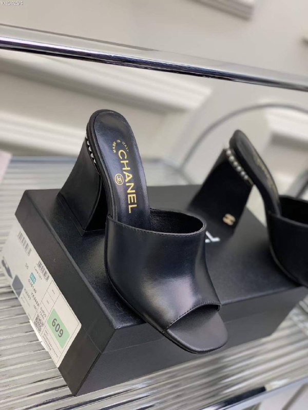 Sandals on high heel, black фото 7