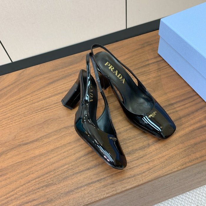 Босоніжки фото 4