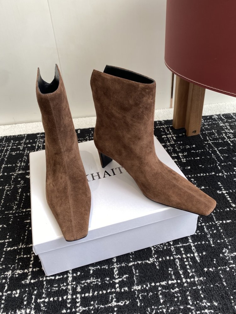 Boots women's фото 3