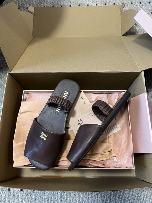 Босоножки фото 9