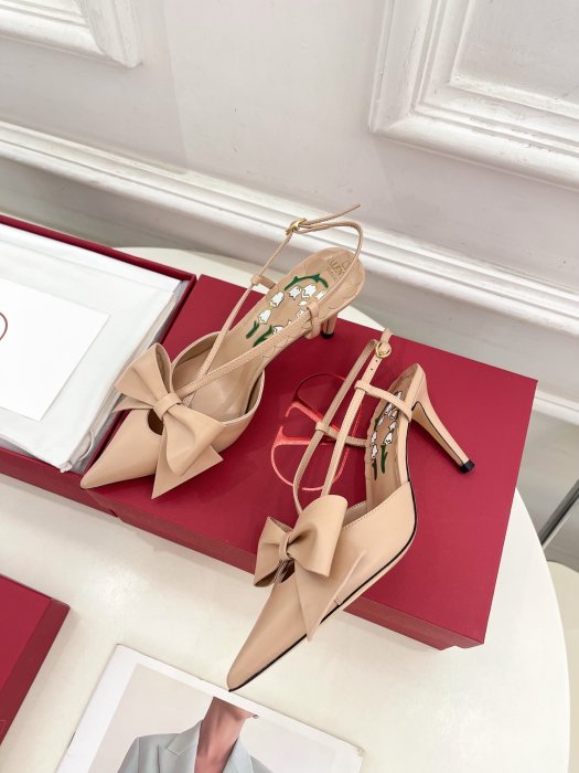 Босоножки фото 5