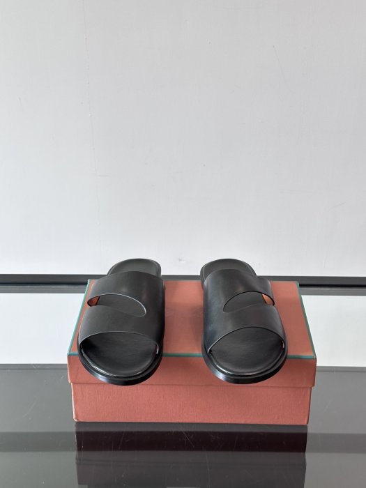 Шлепанцы мужские фото 2