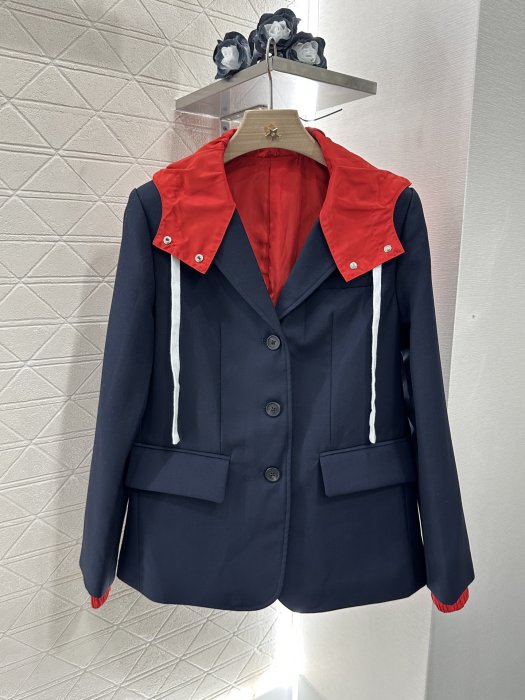 A jacket women's
