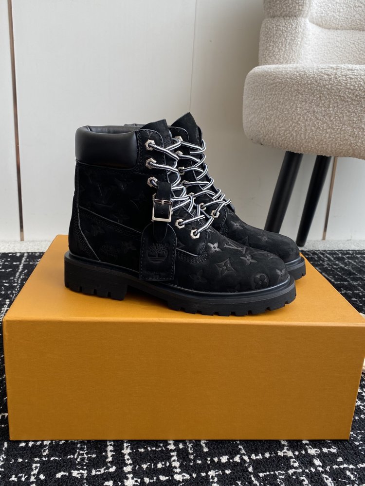 Ботинки женские Louis Vuitton x Timberland фото 2