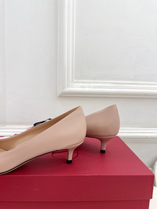 Туфлі жіночі Valentino Garavani фото 8