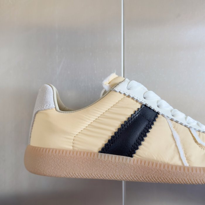 Кроссовки фото 8