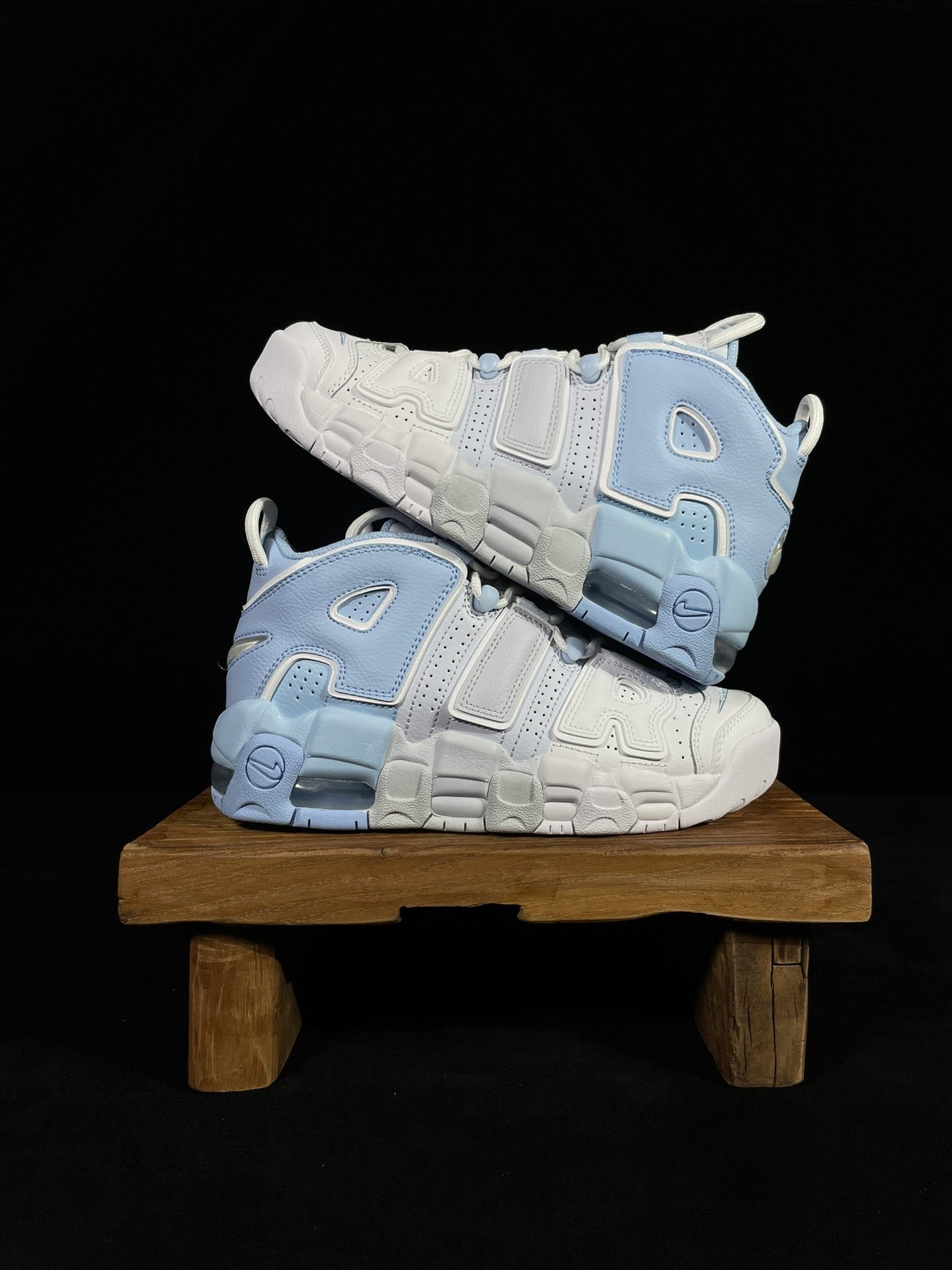 Кроссовки Air More Uptempo DJ5159-400 фото 3