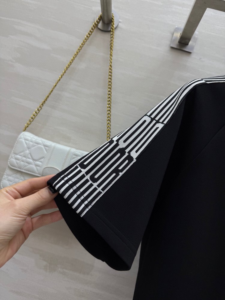 Кофта жіноча фото 5