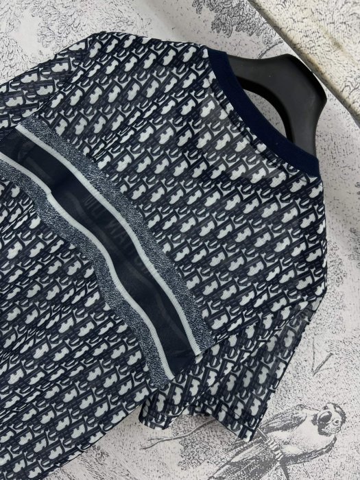 Футболка женская фото 8