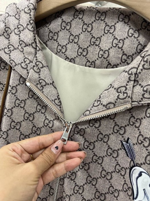 Jacket women's фото 5