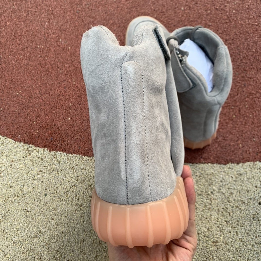 Кроссовки Yeezy Boost 750 Grey Gum BB1840 фото 2