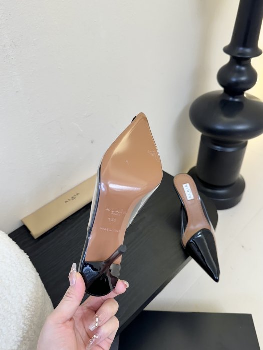 Босоножки фото 9