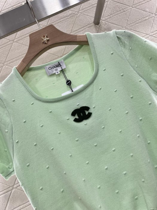 Футболка женская фото 5