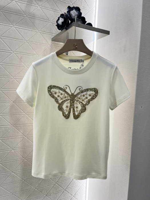 Футболка жіноча