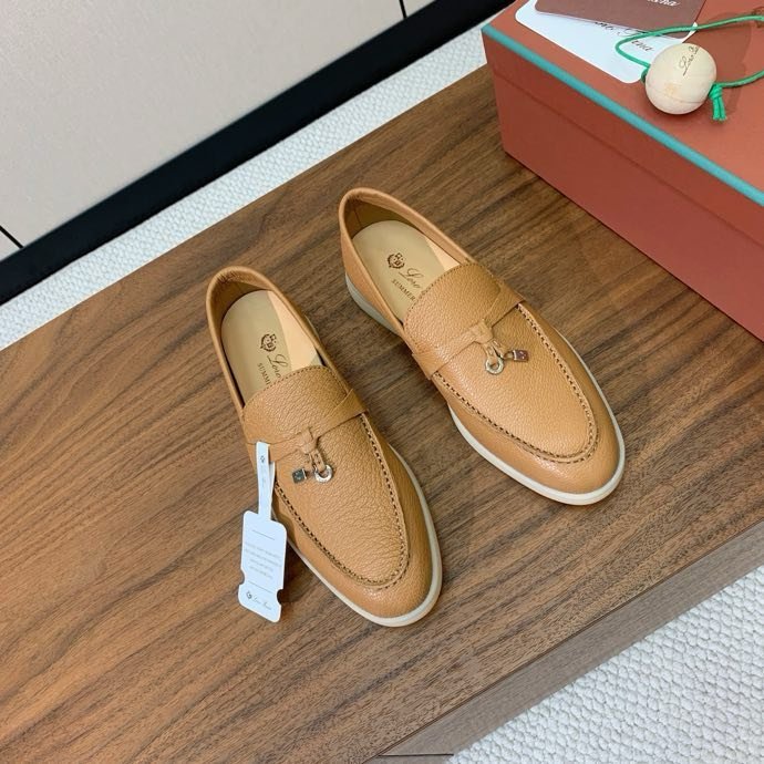 Лоферы женские фото 4