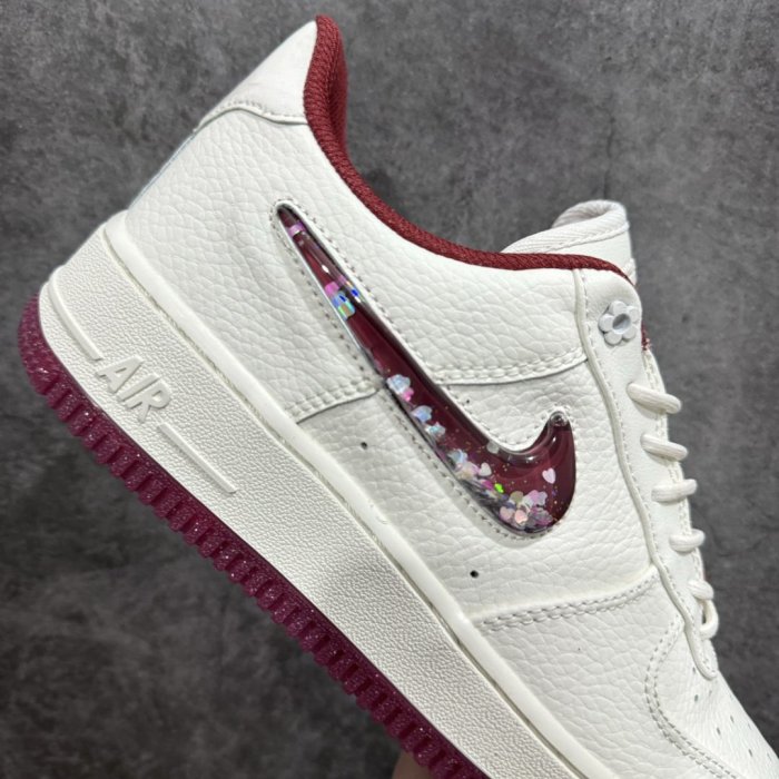 Кроссовки Air Force 1 07 Low Valentines Day фото 7