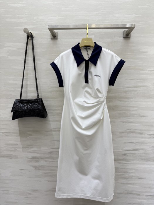 Плаття, Сукня