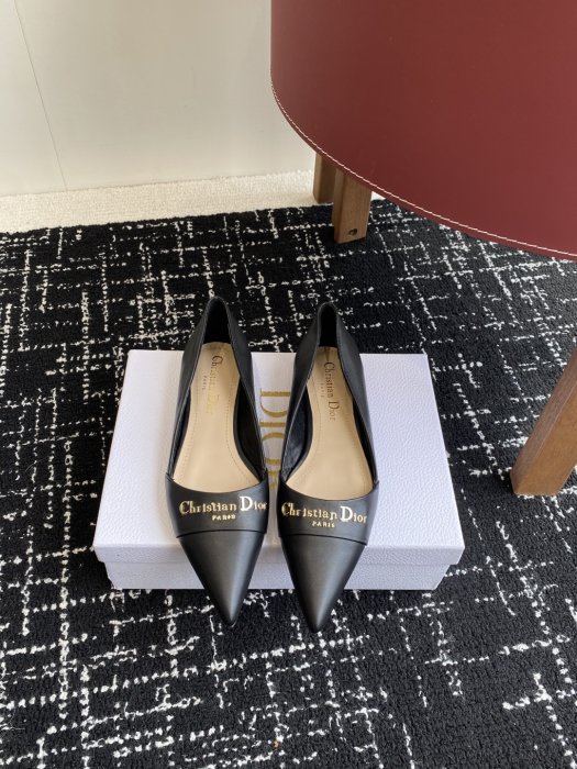 Туфли женские