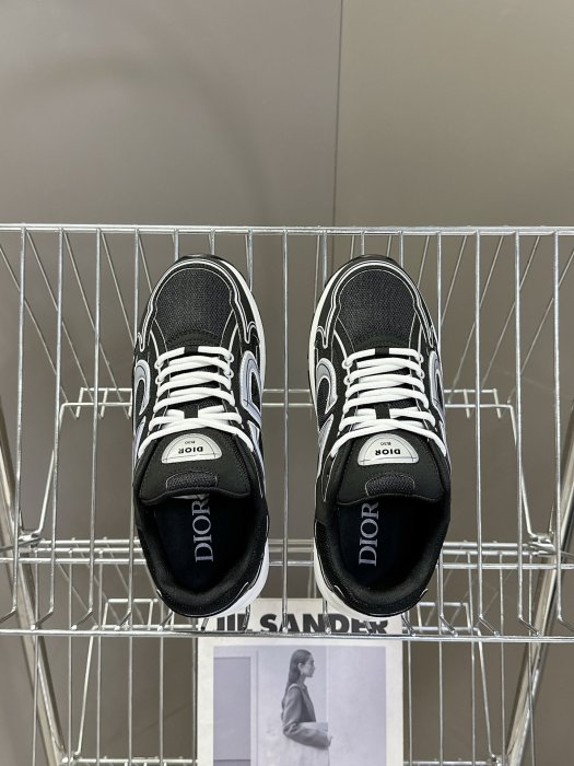 Кроссовки фото 6