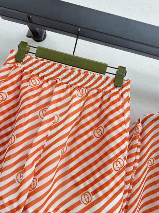 Костюм жіночий фото 3