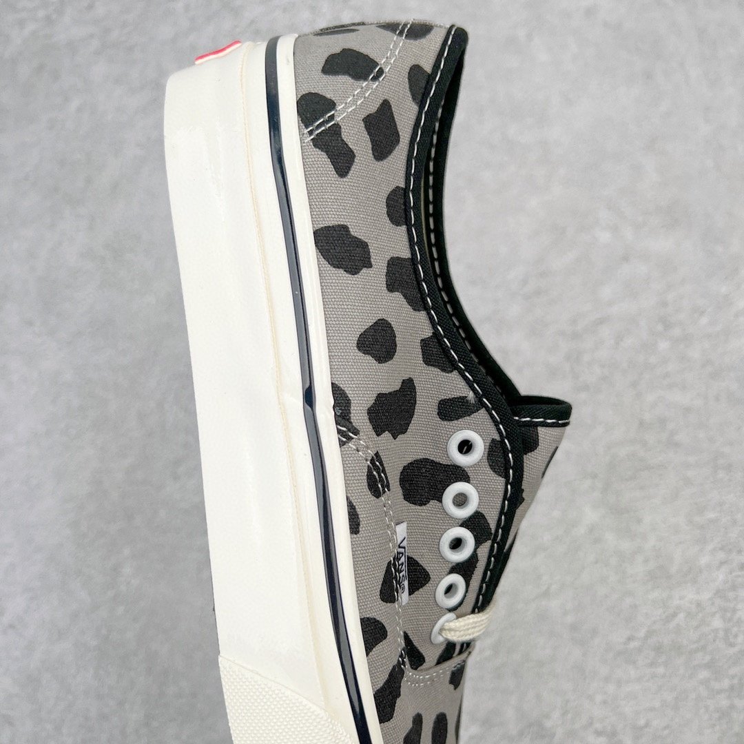 Sneakers Vans Authentic x Wacko Maria фото 6