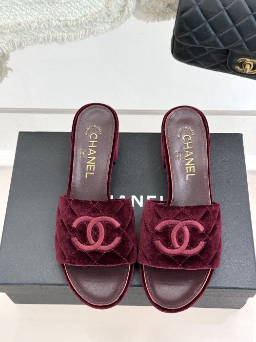 Босоножки фото 4