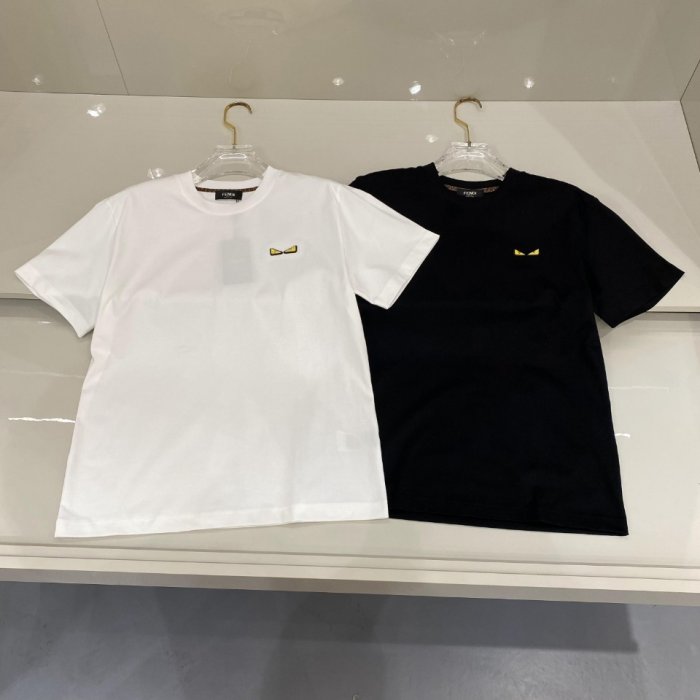 T-shirt men's фото 3