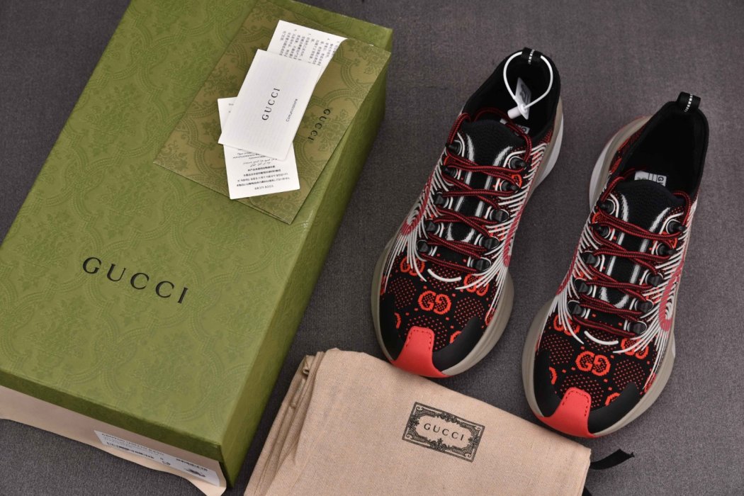 Sneakers GUCCI RUN фото 7