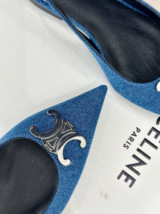 Босоножки фото 6